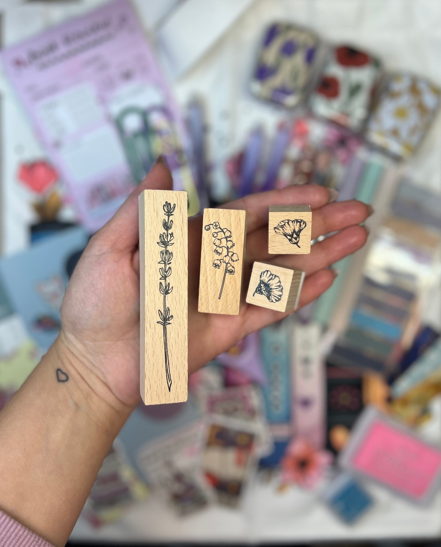 NEW! Bookish Mystery Scoop
