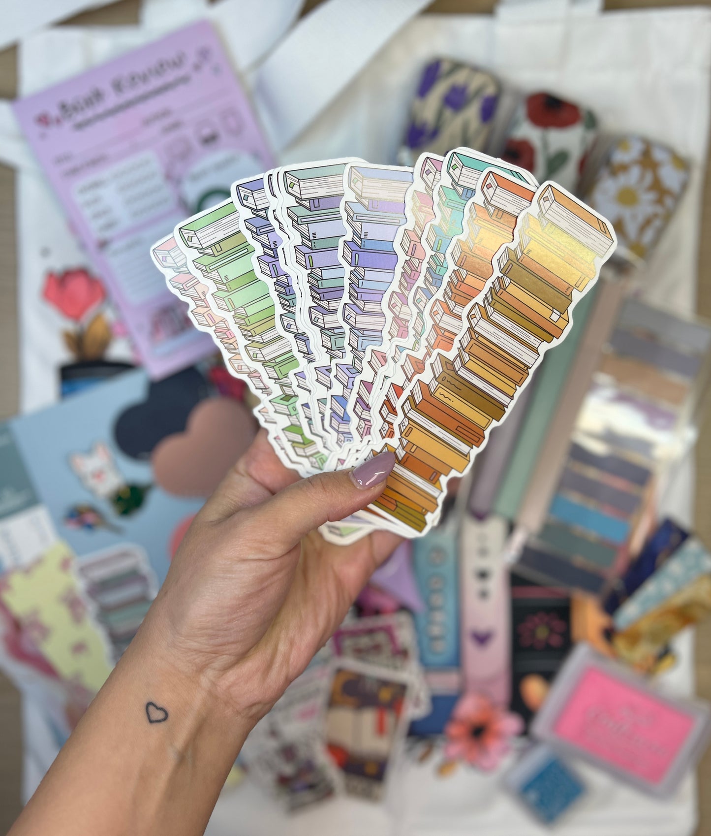 NEW! Bookish Mystery Scoop